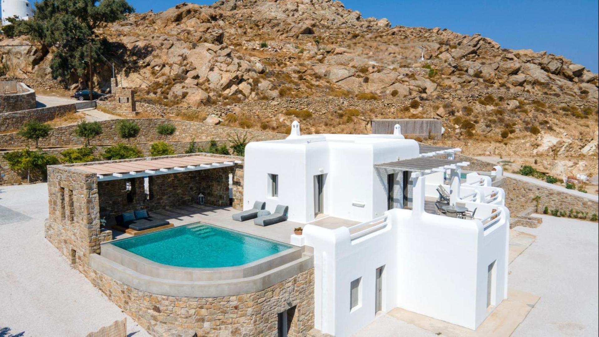 Camelia 2 - Psarou View - Private Pool And Jacuzzi Holiday home *